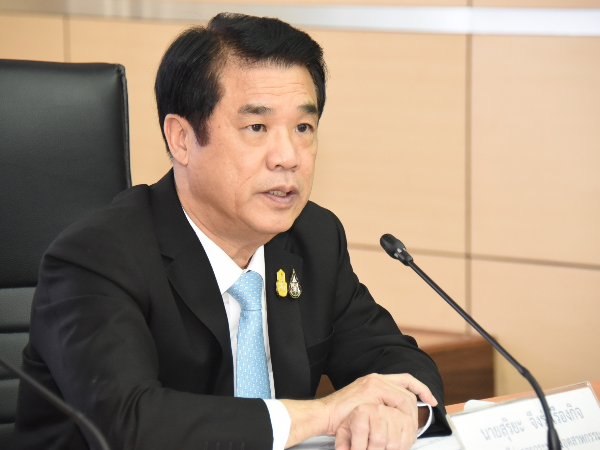 สุริยะ สั่งโรงงานในพื้นที่จังหวัดสมุทรสาครและจังหวัดอื่นที่มีการใช้แรงงานต่างด้าวกวดขัน