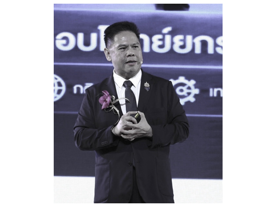 “วราวุธ